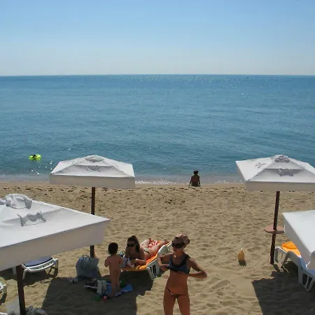 Bona Vita Hotel 2*