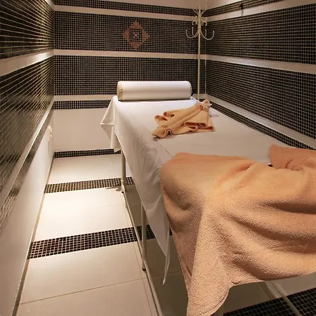 Bona Vita Hotel 2*